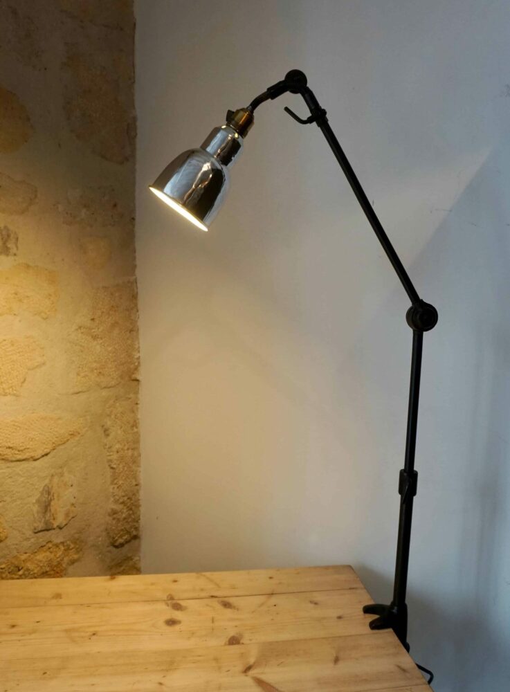 Lampe d’atelier à étau TOUS SENS – Image 3